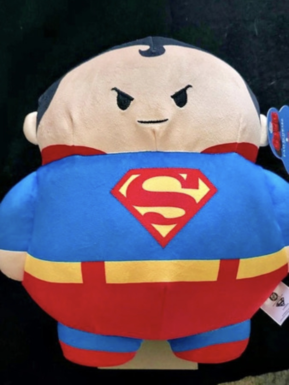 Fao Scwarz/ DC Comics Superman plush NWT Blue & Red